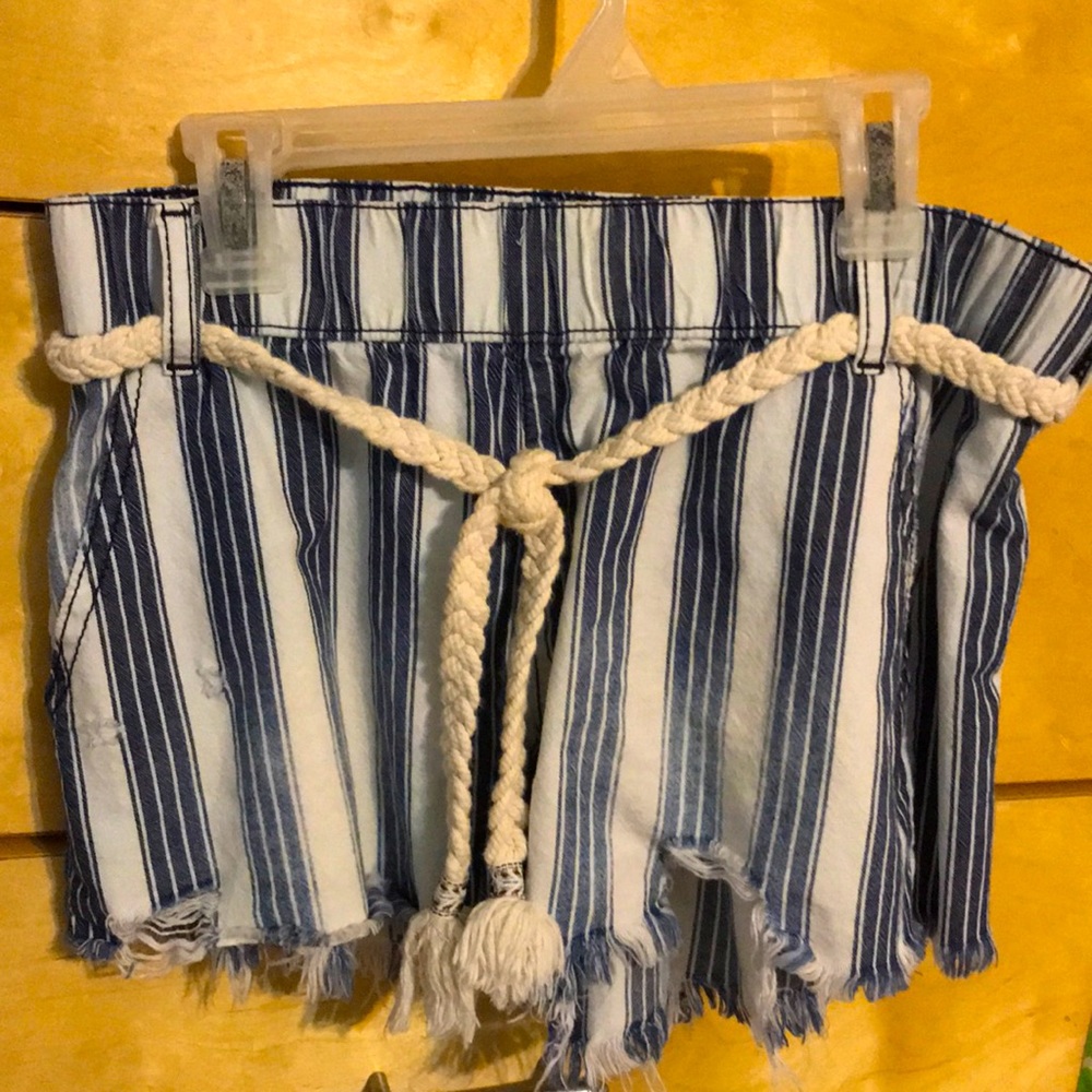 Sumer shorts